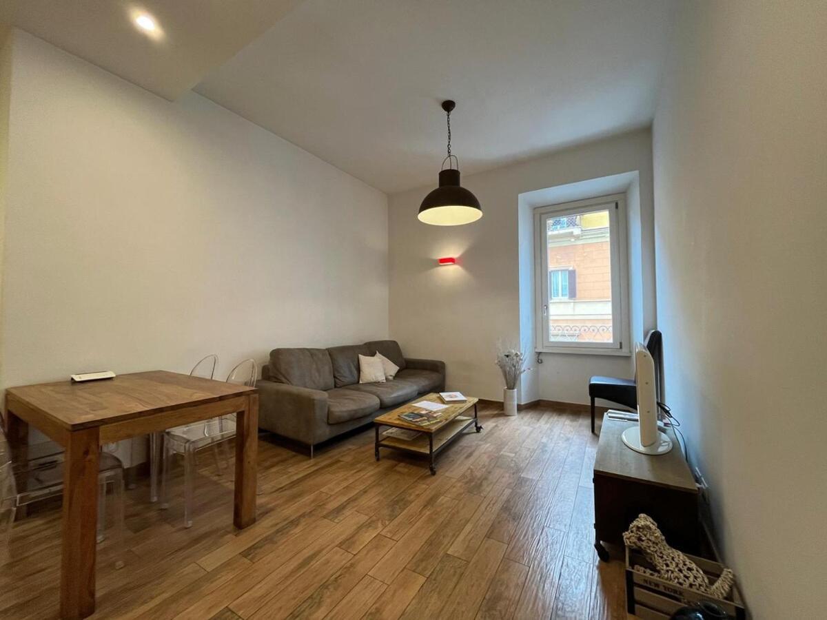 La Dolce Vita - Luxury Colosseum Boutique Apartment Ρώμη Εξωτερικό φωτογραφία